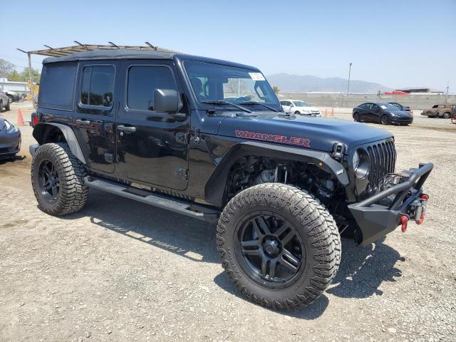1C4HJXDG2JW158676 Jeep Wrangler Unlimited Sport
