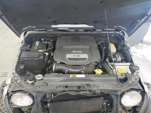 1C4BJWEGXEL253699 Jeep Wrangler Unlimited Sahara