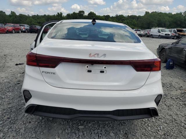3KPF24AD7RE706156 KIA FORTE LX
