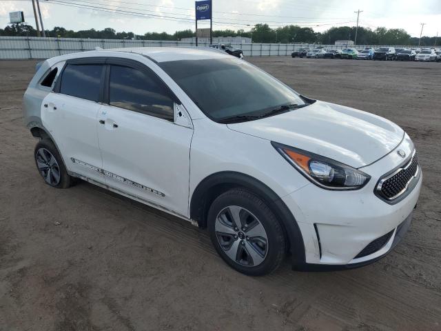 KNDCB3LC2J5203832 KIA NIRO FE