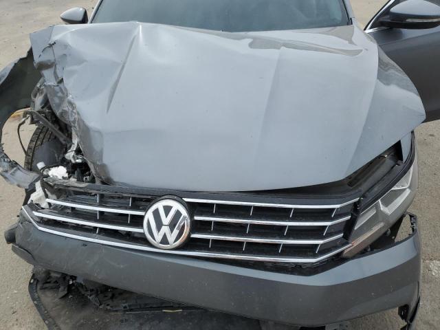 1VWBA7A39JC045362 Volkswagen PASSAT SE