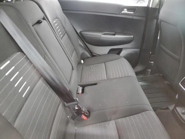 KNDPM3AC0J7341016 KIA Sportage Lx