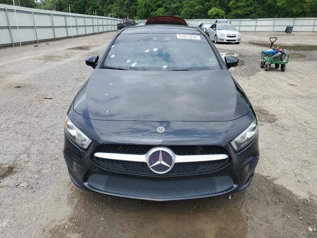 WDD3G4EB0KW021804 Mercedes-Benz A 220
