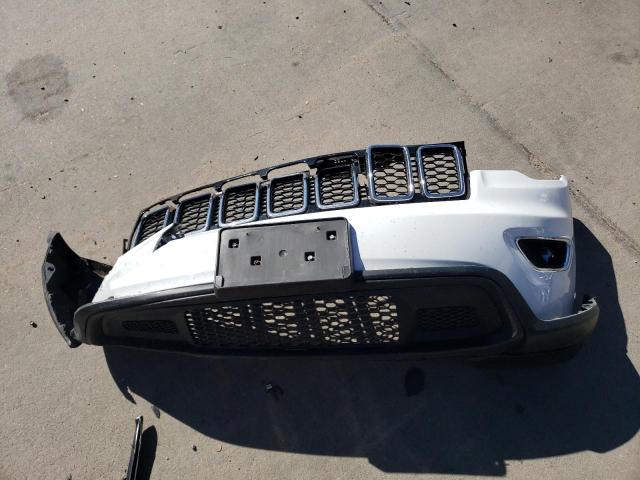 1C4RJFAG9HC661894 Jeep Grand Cherokee Laredo