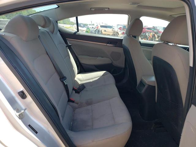 5NPD84LF6JH320994 Hyundai ELANTRA SEL