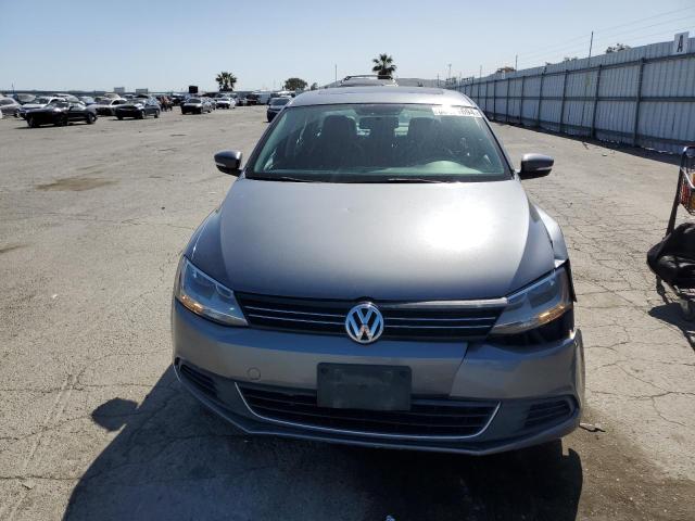 3VWD17AJ7EM421570 Volkswagen JETTA SE