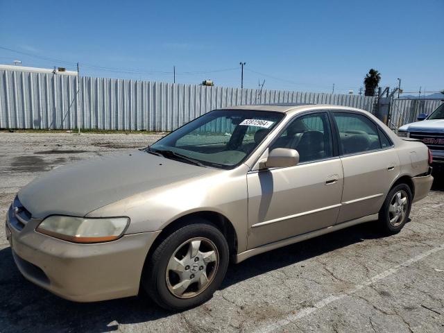 Auction sale of the 2000 Honda Accord Ex, vin: 1HGCG6683YA037933, lot number: 52872964