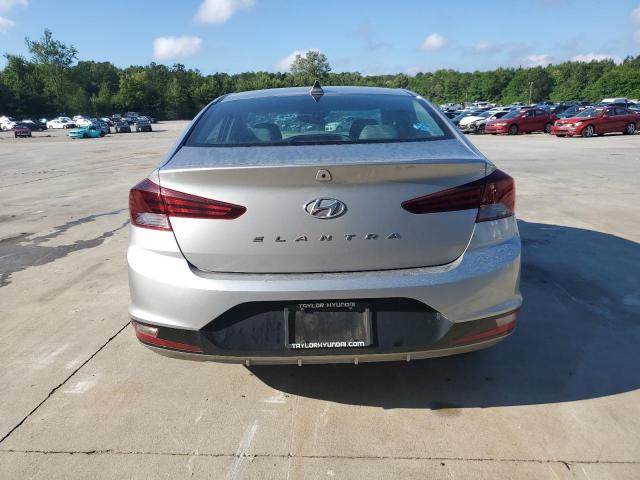5NPD84LF8LH598606 Hyundai ELANTRA SEL