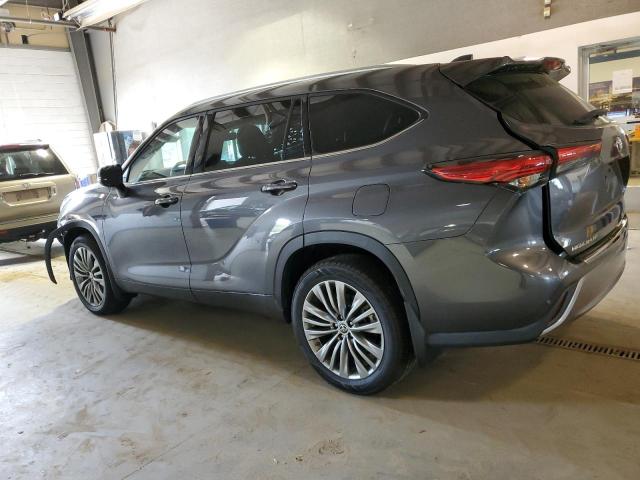 5TDFZRBH4MS144743 Toyota Highlander Platinum