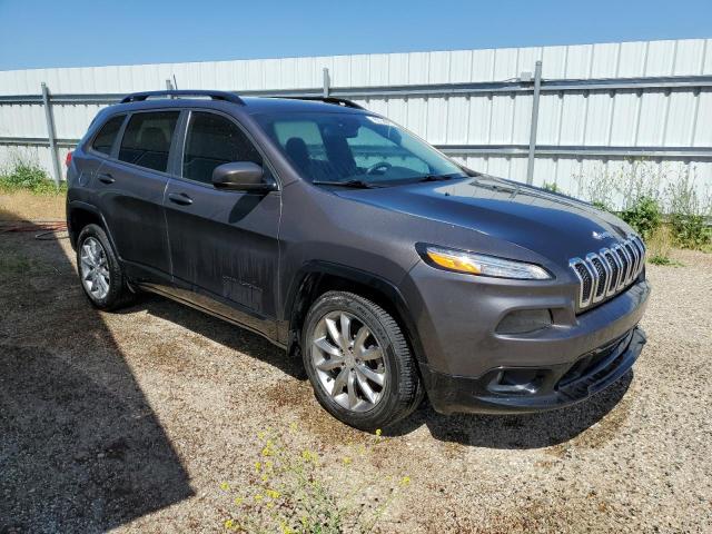1C4PJLCB9JD588873 Jeep Cherokee Latitude
