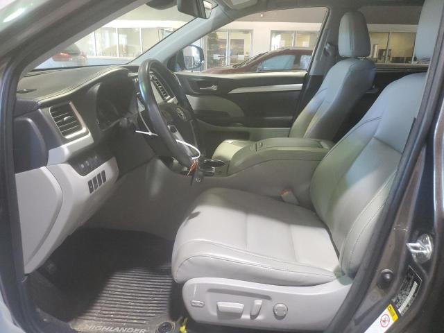 5TDJZRFH0JS855484 Toyota Highlander Se