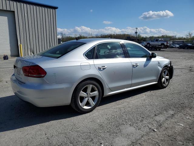 1VWAT7A38FC120825 Volkswagen PASSAT S