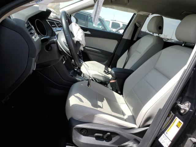 3VV2B7AX7KM030380 Volkswagen TIGUAN SE