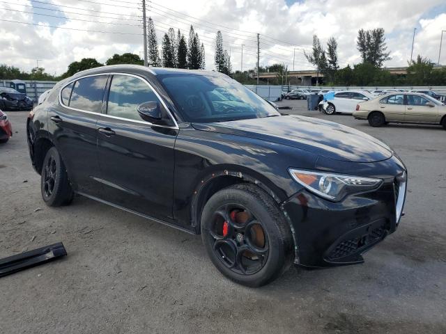 ZASFAKAN3J7B61925 Alfa Romeo Stelvio