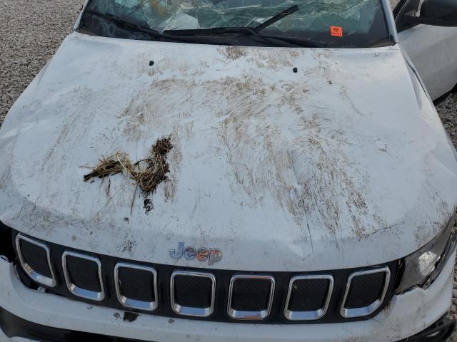 3C4NJCBB5NT229268 Jeep Compass Latitude