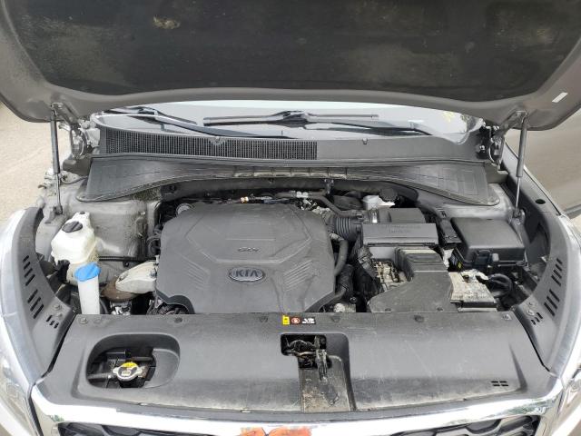 5XYPGDA55KG521093 KIA SORENTO LX