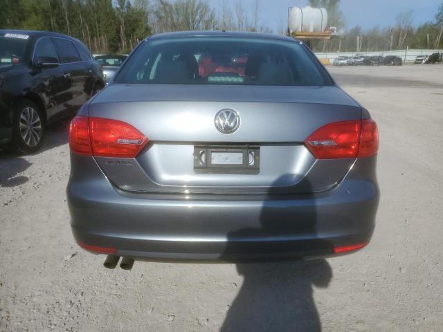 3VW1K7AJ4EM442098 Volkswagen JETTA BASE