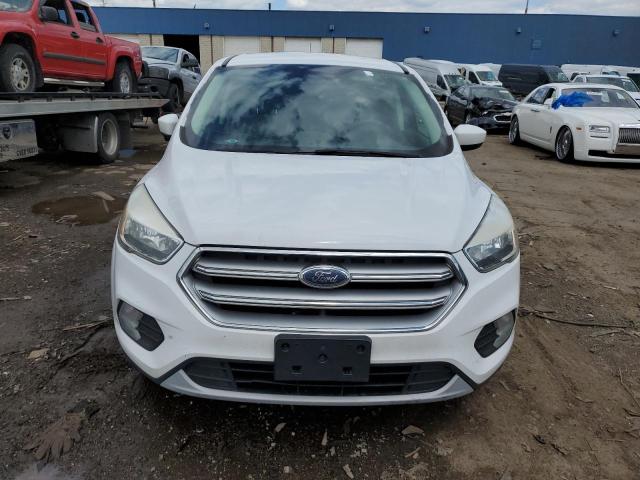 1FMCU9GD9HUD85573 Ford ESCAPE SE