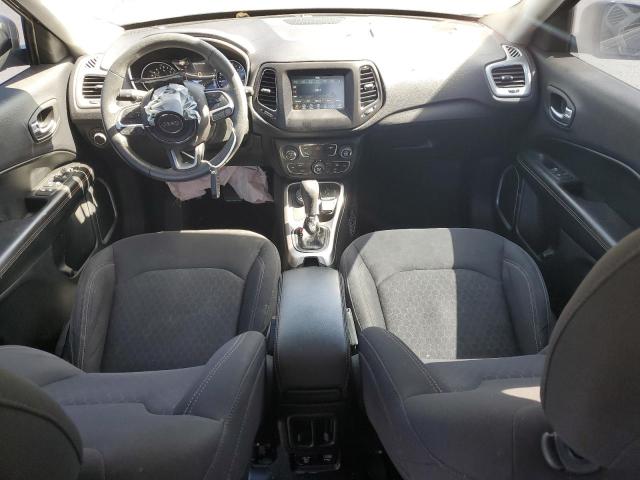 3C4NJDAB5JT150975 Jeep Compass Sport