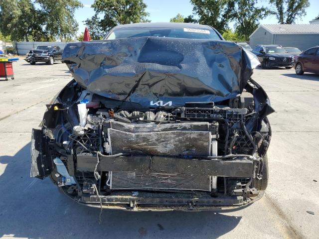 5XYK33AF3PG026987 KIA SPORTAGE E