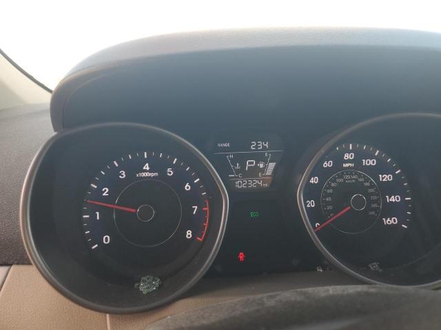 5NPDH4AE9GH769802 Hyundai ELANTRA SE