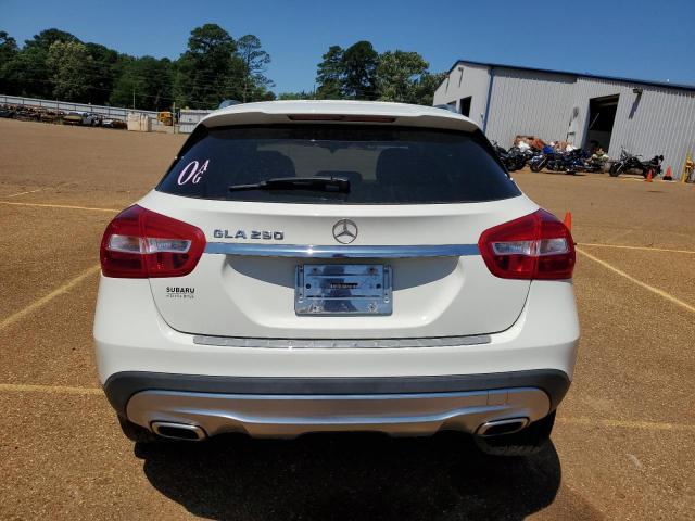 WDCTG4EB7GJ235682 Mercedes-Benz GLA 250