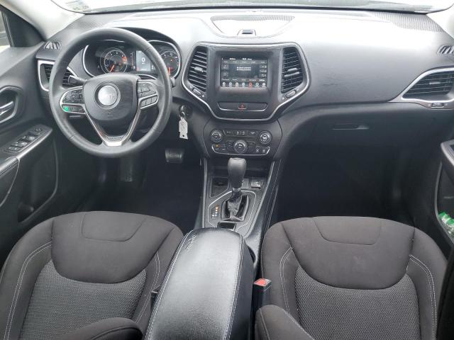1C4PJLCB6KD357303 Jeep Cherokee Latitude