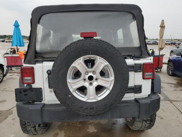 1C4BJWDG7JL865323 Jeep Wrangler Unlimited Sport