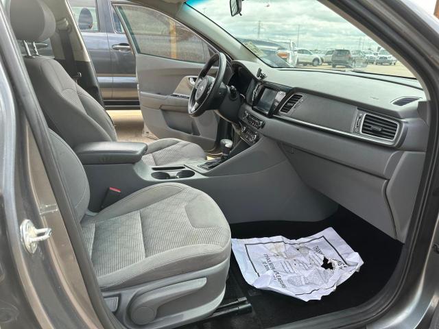 KNDCB3LC2J5178656 KIA NIRO FE