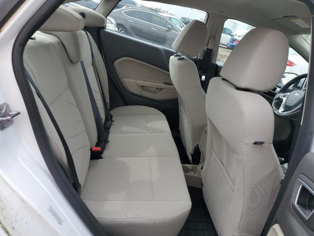 3FADP4BJ0FM158263 Ford FIESTA SE