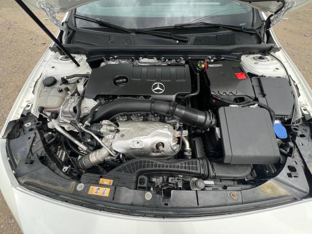 W1K3G4FB4NJ361781 Mercedes-Benz A 220 4matic