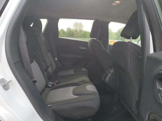 1C4PJMCB7EW150448 Jeep Cherokee Latitude