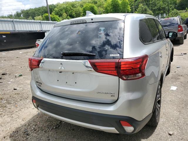 JA4AZ3A39JZ038841 Mitsubishi Outlander Se