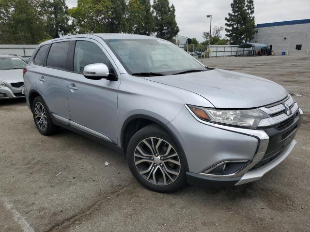 JA4AD3A31GZ002035 Mitsubishi Outlander Se