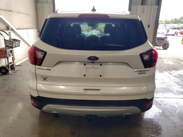 1FMCU0J99KUB20322 Ford Escape Titanium