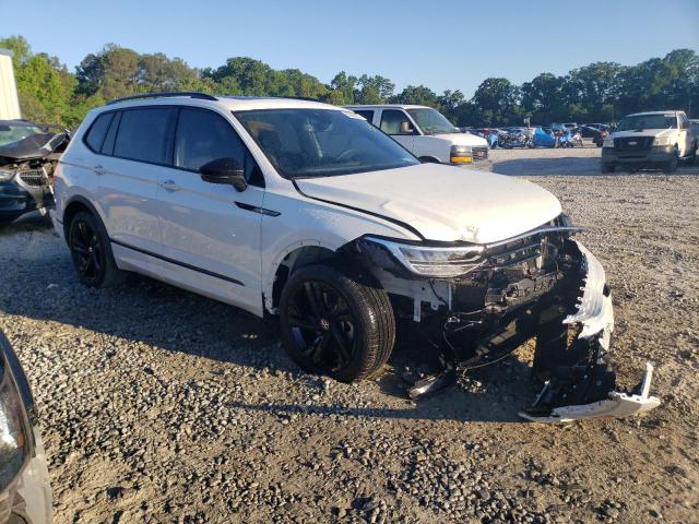 3VVCB7AX3RM063441 Volkswagen Tiguan Se R-line Black