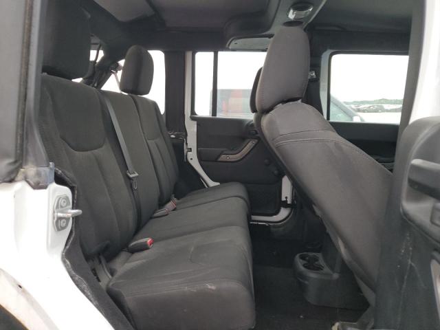 1C4BJWDG7JL865323 Jeep Wrangler Unlimited Sport