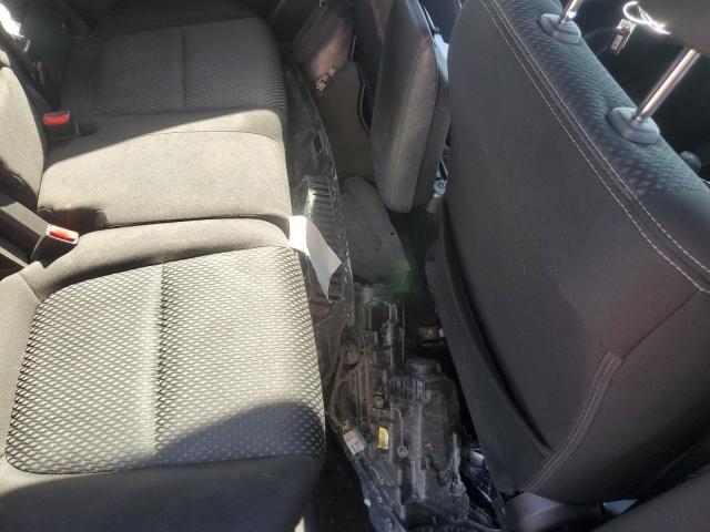 JA4AZ3A33JZ044070 Mitsubishi Outlander Se