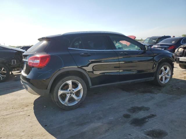 WDCTG4GB2JJ402213 Mercedes-Benz Gla 250 4matic