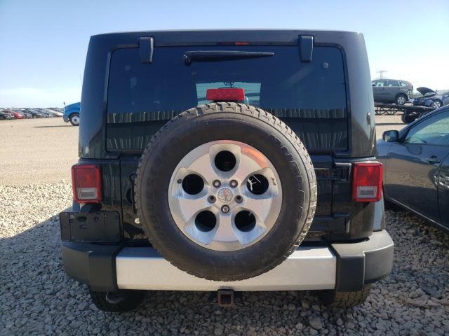 1C4GJWBG5EL221737 Jeep Wrangler Sahara