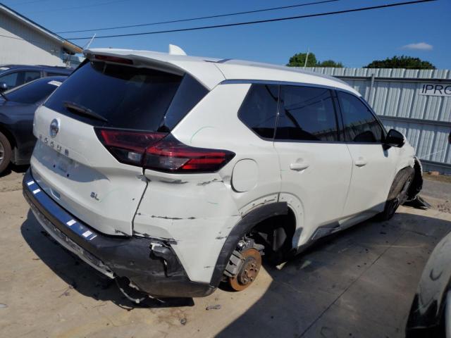 5N1AT3CA4MC765472 Nissan Rogue Sl