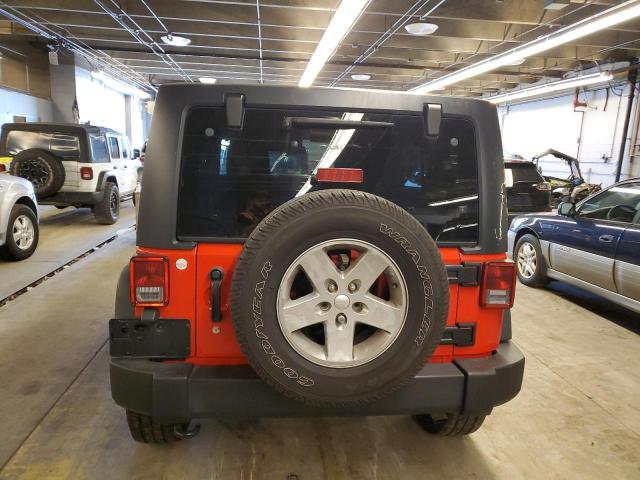 1C4BJWDG7GL221961 Jeep Wrangler Unlimited Sport