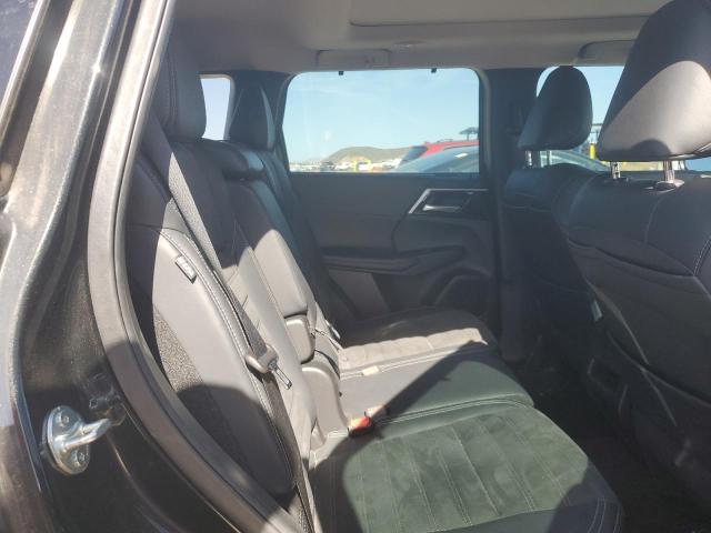 JA4J3UA84PZ013096 Mitsubishi Outlander Se