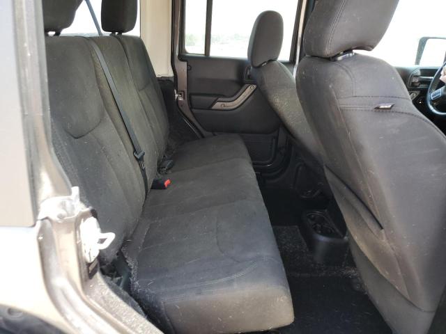 1C4HJWDG8JL862764 Jeep Wrangler Unlimited Sport
