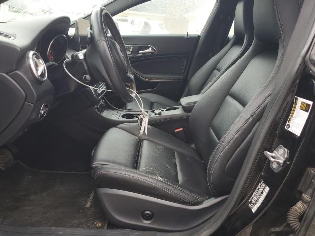 WDDSJ4GB1JN639034 Mercedes-Benz CLA 250 4MATIC