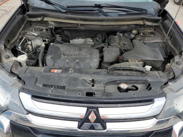JA4AD3A33GZ026143 Mitsubishi Outlander Se