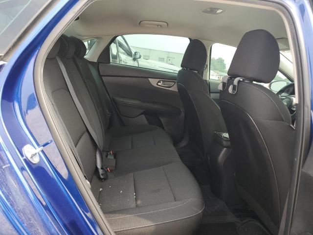 3KPF24AD9ME398318 KIA FORTE FE