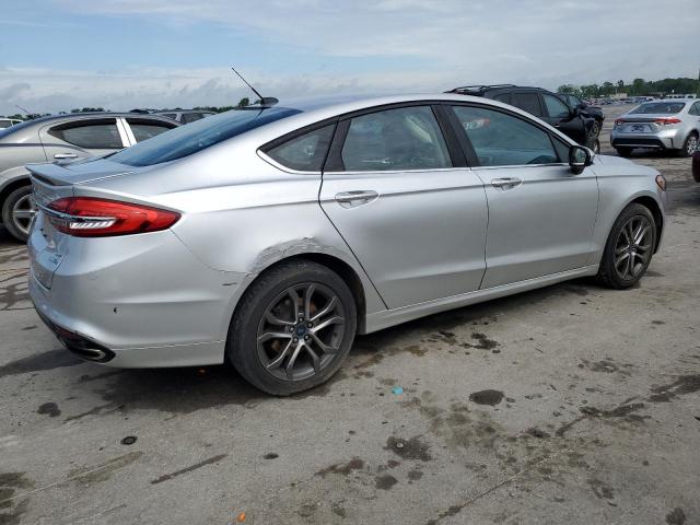3FA6P0T91HR144898 Ford FUSION SE