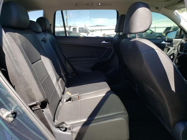 3VV2B7AX1KM130233 Volkswagen TIGUAN SE