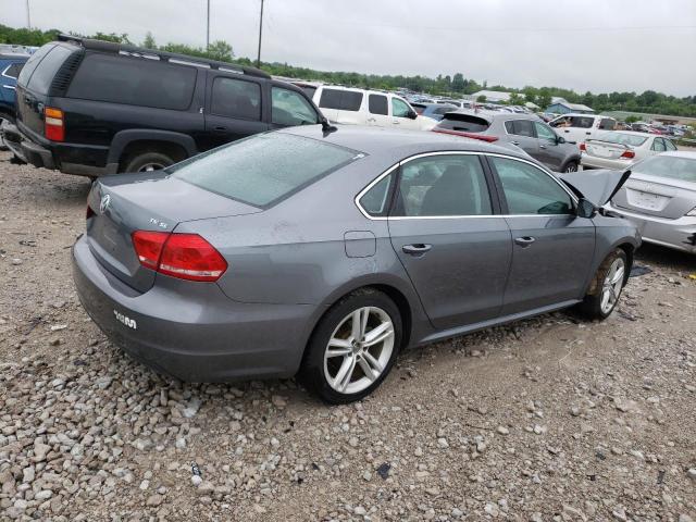 1VWBT7A35EC044483 Volkswagen PASSAT SE